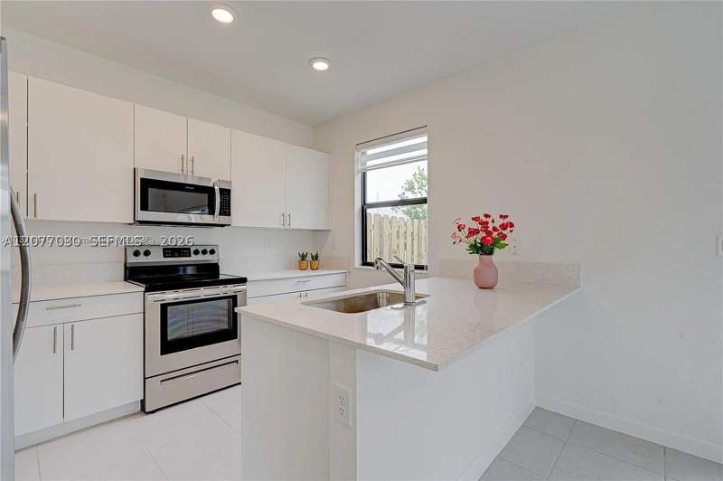 3 bedroom Townhouse at 23220 SW 131st Ct, Siena Reserve, Miami — photo 5