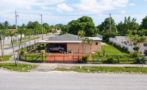8210 NW 34th Ave, Miami FL - photo 14 of 16