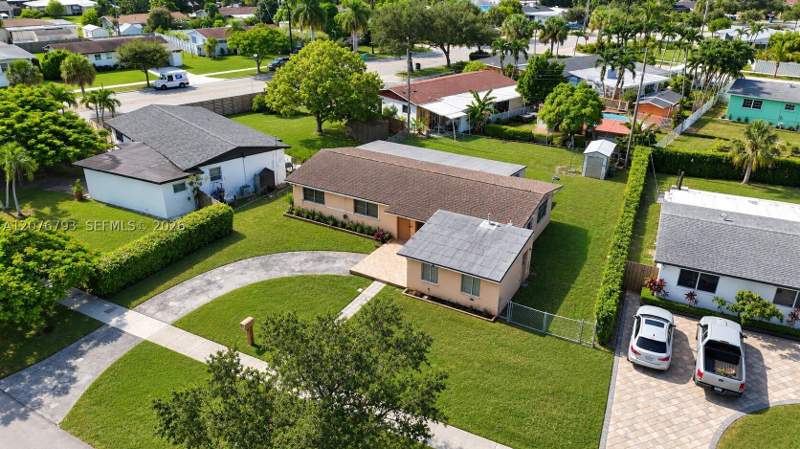 3 bedroom SingleFamilyResidence at 9500 Cutler Ridge Dr, Cutler Ridge Sec 5, Cutler Bay — photo 3