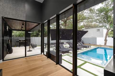 400 NW 49th St, Miami FL - photo 15 of 45