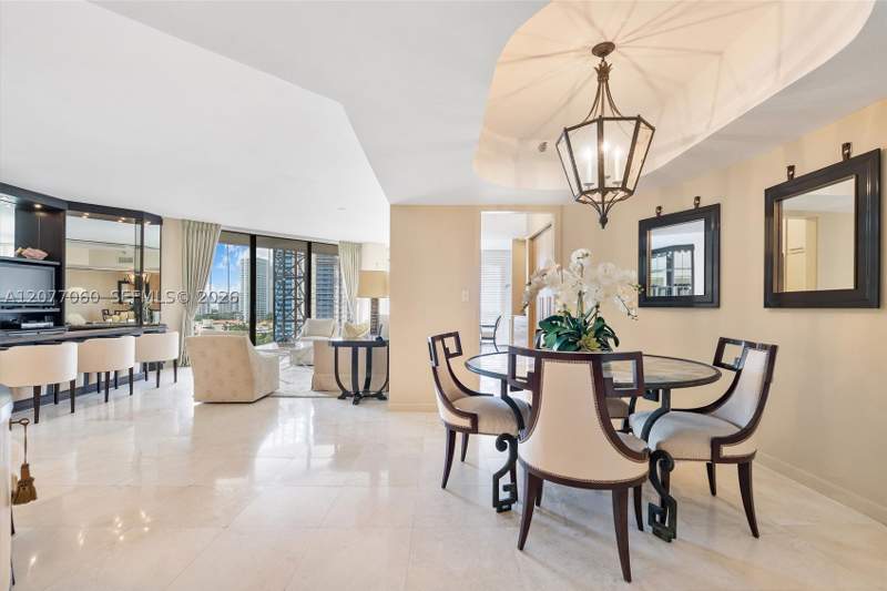 2 bedroom Condominium at 19355 Turnberry Way 8B, Turnberry Towers Condo, Aventura — photo 2