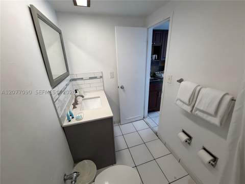 5445 Collins Ave 729, Miami Beach FL - photo 12 of 27
