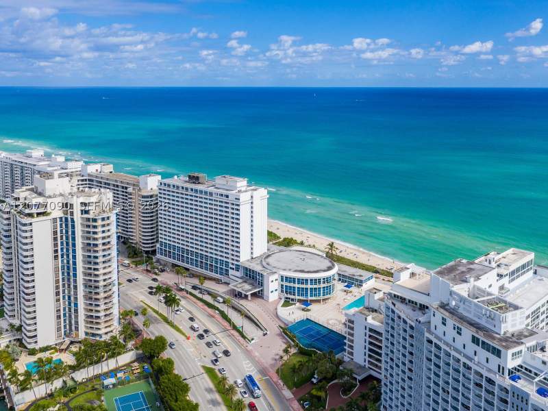 0 bedroom Condominium at 5445 Collins Ave 729, Castle Beach Club Condo, Miami Beach — photo 4