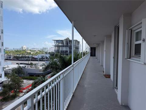 1300 Lincoln Rd E705, Miami Beach FL - photo 13 of 14