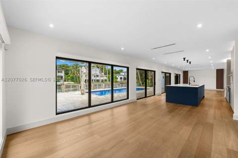 1520 Lugo Ave, Coral Gables FL - photo 9 of 50