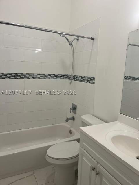 7133 SW 109th Ct, Miami FL - photo 9 of 13