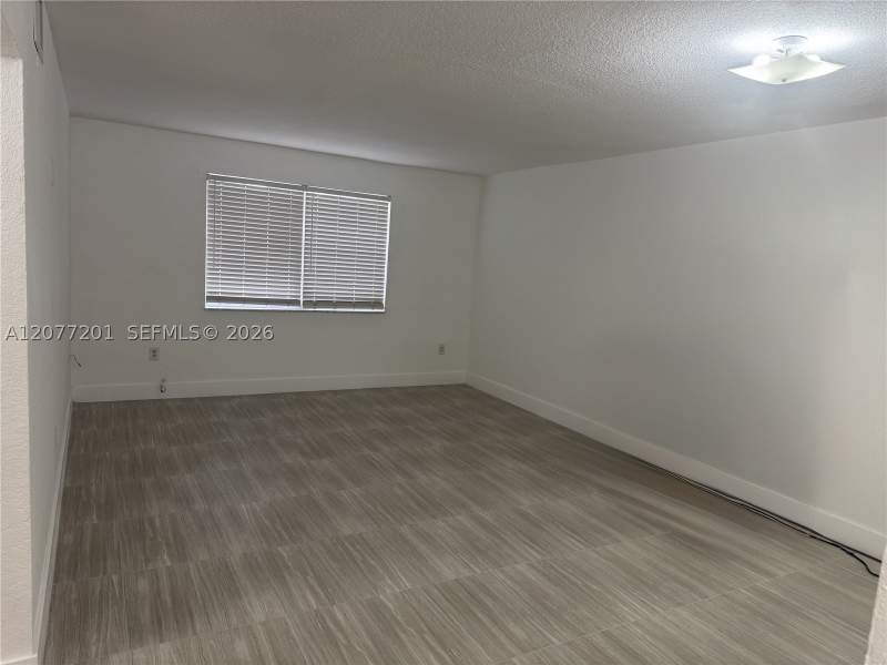 2 bedroom Condominium at 17255 SW 95th Ave 211, Village Homes & Condos At, Palmetto Bay — photo 4