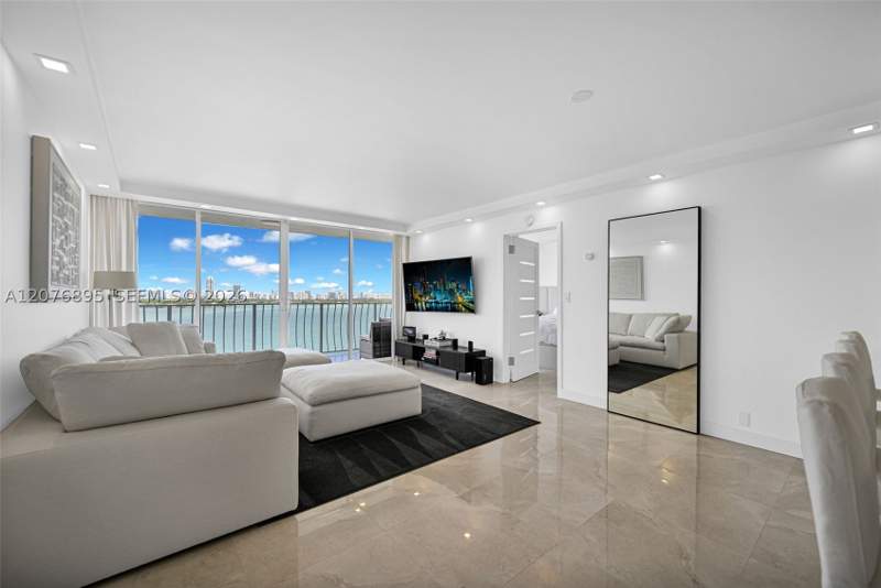 2 bedroom Condominium at 7601 E Treasure Dr 1419, The Grandview Palace Cond, North Bay Village — photo 3