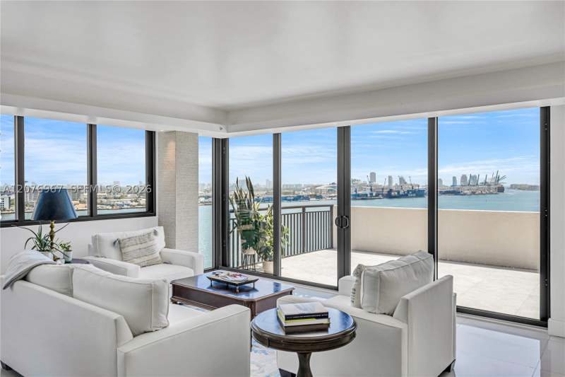 3 bedroom Condominium at 540 Brickell Key Dr 1820, Brickell Key II Condo, Miami — photo 3