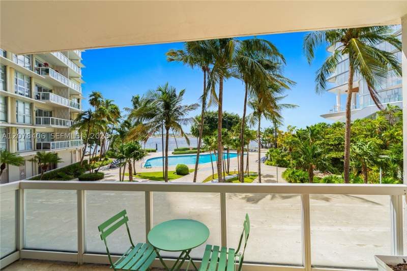 1 bedroom Condominium at 2451 Brickell Ave 2T, Brickell Townhouse Condo, Miami — photo 4