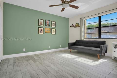 6538 NW 170th Ter, Hialeah FL - photo 16 of 29