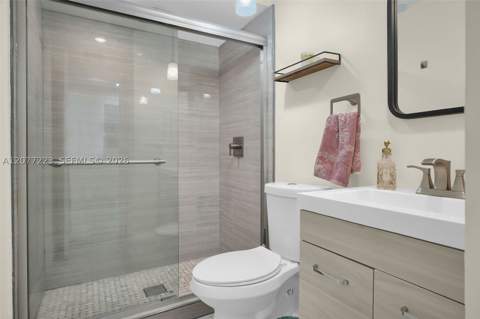 6538 NW 170th Ter, Hialeah FL - photo 20 of 29