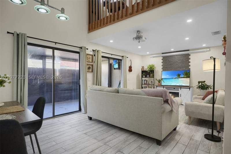 2 bedroom Condominium at 6538 NW 170th Ter, Villa Homes At The Moors, Hialeah — photo 3