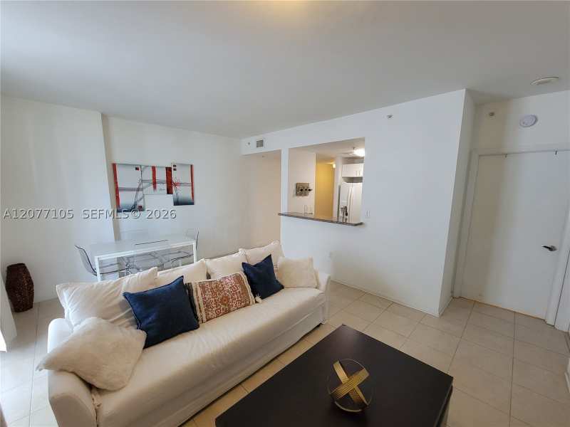 1 bedroom Condominium at 185 SE 14th Ter 1101, Fortune House Condo, Miami — photo 1