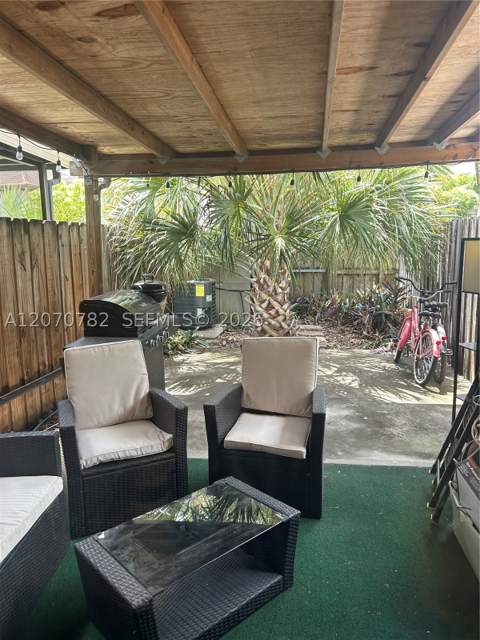 12242 SW 16th Ter 102-L, Miami FL - photo 12 of 13