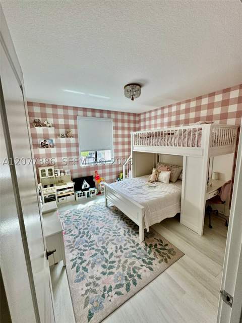 4867 NW 84th Ave, Doral FL - photo 12 of 20