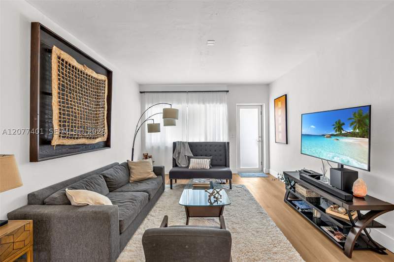 1 bedroom Condominium at 1840 James Ave 13, Sherita Condo, Miami Beach — photo 3