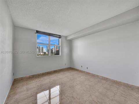 2475 Brickell Ave 804, Miami FL - photo 16 of 39