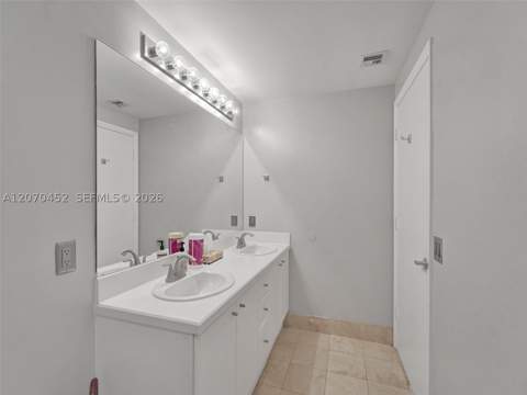 2475 Brickell Ave 804, Miami FL - photo 8 of 39
