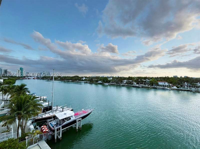 2 bedroom Condominium at 6620 Indian Creek Dr 509, Amd Pl Of 2nd Ocean Front, Miami Beach — photo 5