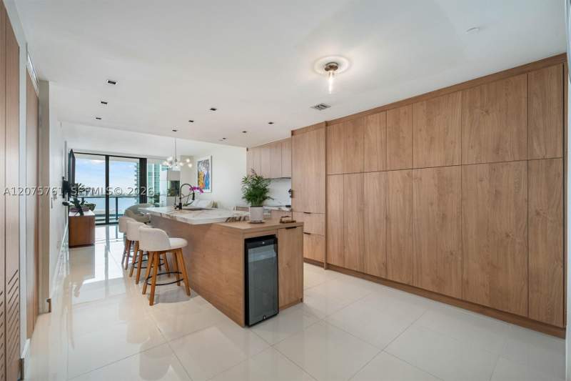 2 bedroom Condominium at 650 NE 32nd St 1203, Paraiso Bay Condo, Miami — photo 4