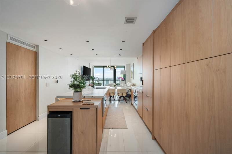 2 bedroom Condominium at 650 NE 32nd St 1203, Paraiso Bay Condo, Miami — photo 5