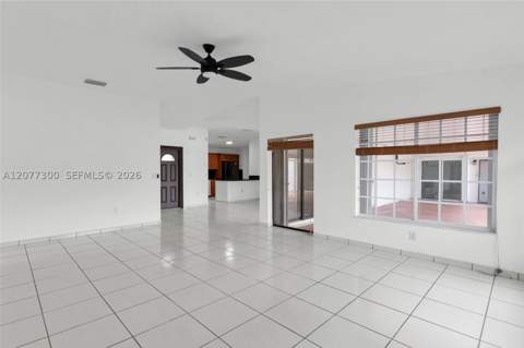 18600 SW 127th Pl, Miami FL - photo 15 of 41