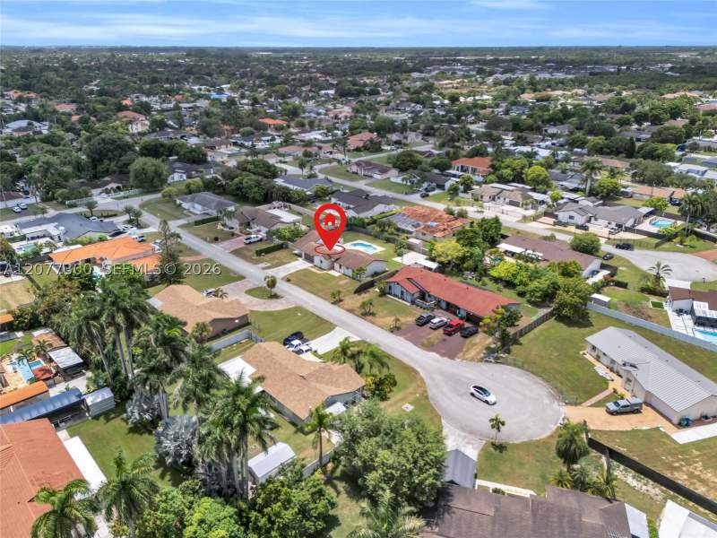 4 bedroom SingleFamilyResidence at 18600 SW 127th Pl, Park Estates Sec 2, Miami — photo 5