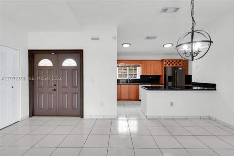 18600 SW 127th Pl, Miami FL - photo 8 of 41