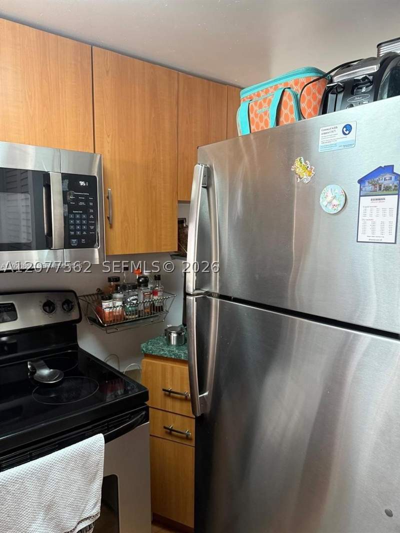 1 bedroom Condominium at 540 Brickell Key Dr 910, Brickell Key II Condo, Miami — photo 4
