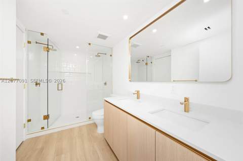90 NE 32nd 411, Miami FL - photo 23 of 53