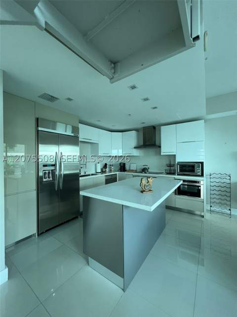60 SW 13th St 5210, Miami FL - photo 16 of 81