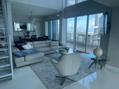 60 SW 13th St 5210, Miami FL - photo 6 of 81