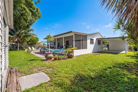 19721 SW 114th Ct, Miami FL - photo 7 of 34