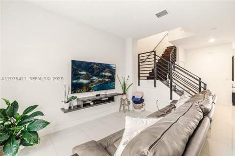 519 SW 91st Pl, Miami FL - photo 17 of 48