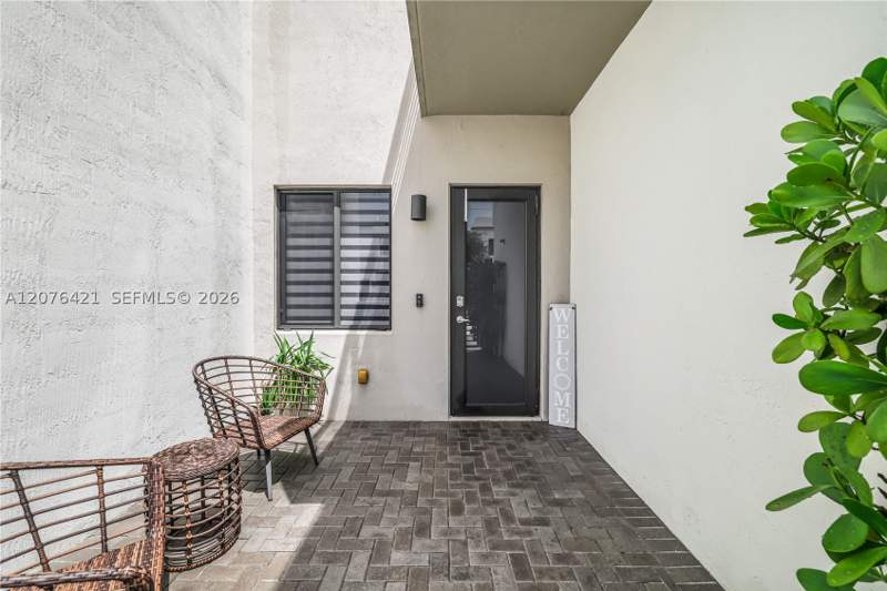 3 bedroom Townhouse at 519 SW 91st Pl, Century Park Place, Miami — photo 4