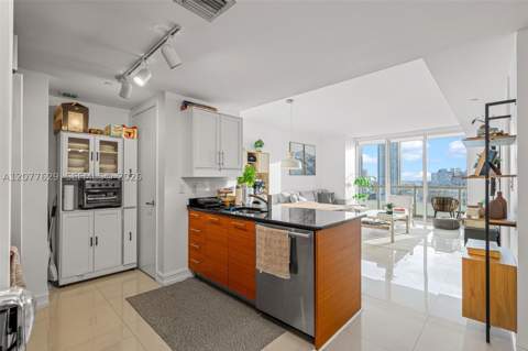 50 Biscayne Blvd 2507, Miami FL - photo 6 of 47