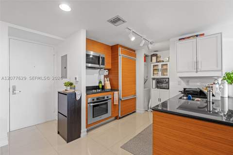 50 Biscayne Blvd 2507, Miami FL - photo 7 of 47