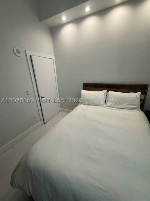 951 Brickell Ave 4105, Miami FL - photo 13 of 25