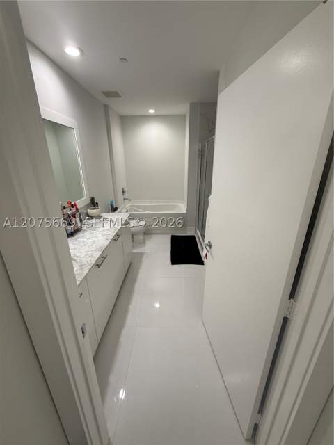 951 Brickell Ave 4105, Miami FL - photo 21 of 25