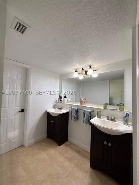 6305 Gage Pl 309A, Miami Lakes FL - photo 13 of 30