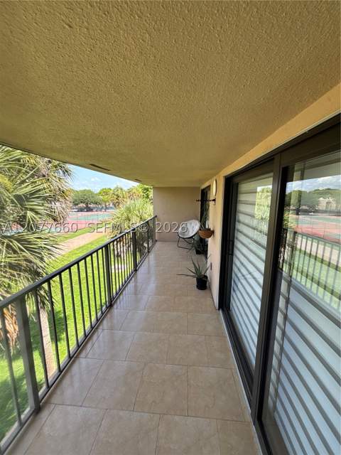 6305 Gage Pl 309A, Miami Lakes FL - photo 15 of 30