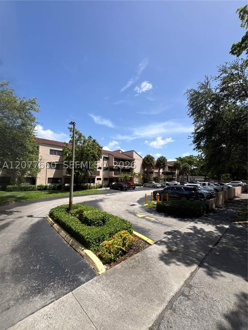 2 bedroom Condominium at 6305 Gage Pl 309A, Eagle Nest Condo, Miami Lakes — photo 3