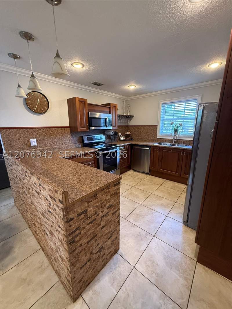 3 bedroom SingleFamilyResidence at 15465 SW 298th Ter, Dixie Estates 2nd Addn, Homestead — photo 5