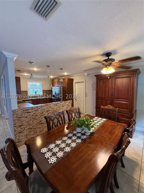 15465 SW 298th Ter, Homestead FL - photo 6 of 25