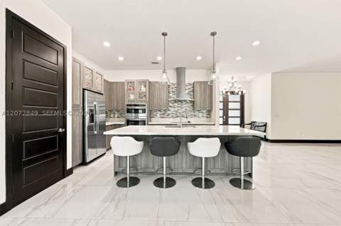 8875 NW 161st Ter, Miami Lakes FL - photo 10 of 39