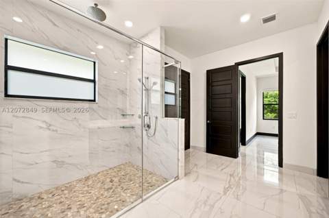 8875 NW 161st Ter, Miami Lakes FL - photo 17 of 39