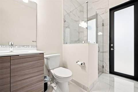 8875 NW 161st Ter, Miami Lakes FL - photo 24 of 39