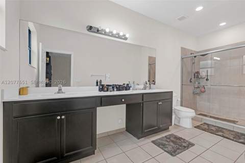 11413 SW 253 St, Homestead FL - photo 12 of 34