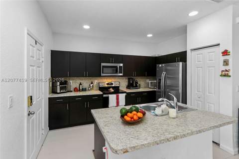 24557 SW 117th Ave, Homestead FL - photo 11 of 34